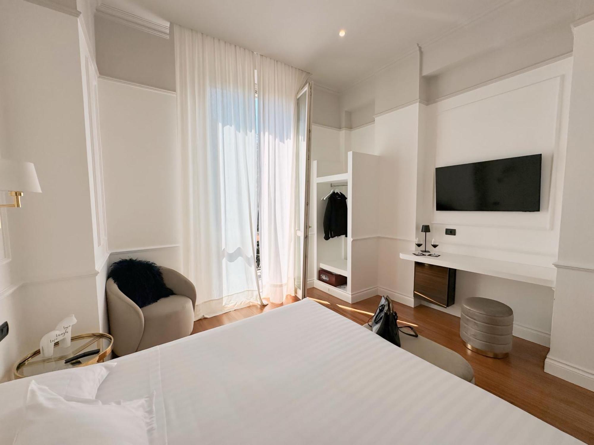 Hotel Rechigi Park